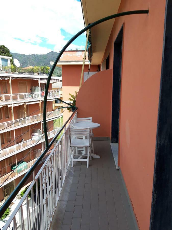 Casa Rina Appartamento レヴァント エクステリア 写真